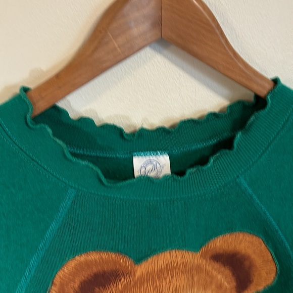 Vintage Christmas Bear Jumper Sweatshirt - Picture 6 of 7